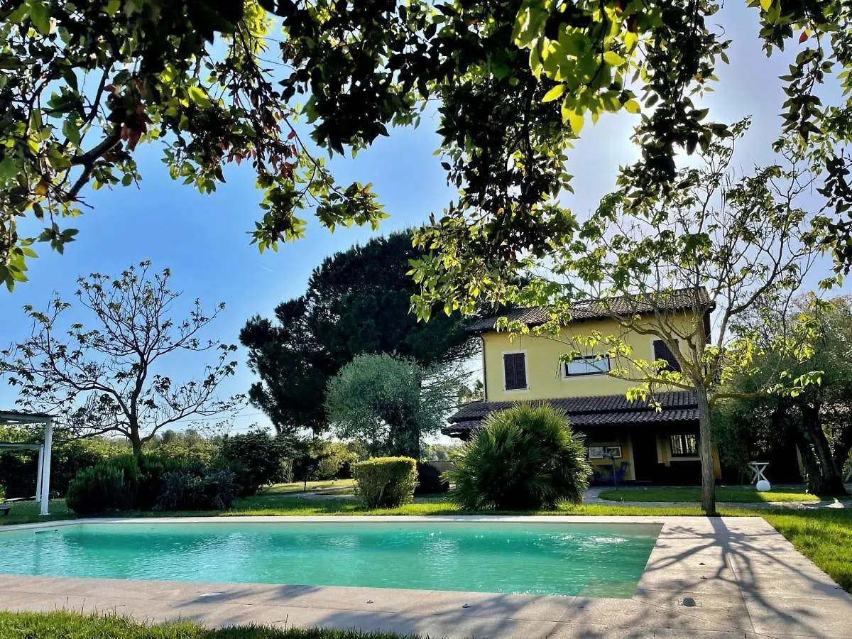Su Passu Country House Fertilia
