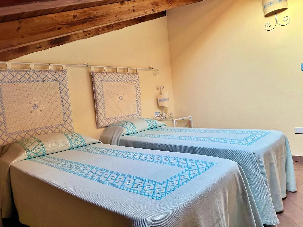 Su Passu Country House Fertilia 0*,