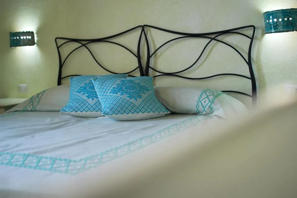 Su Passu Country House Fertilia Italy