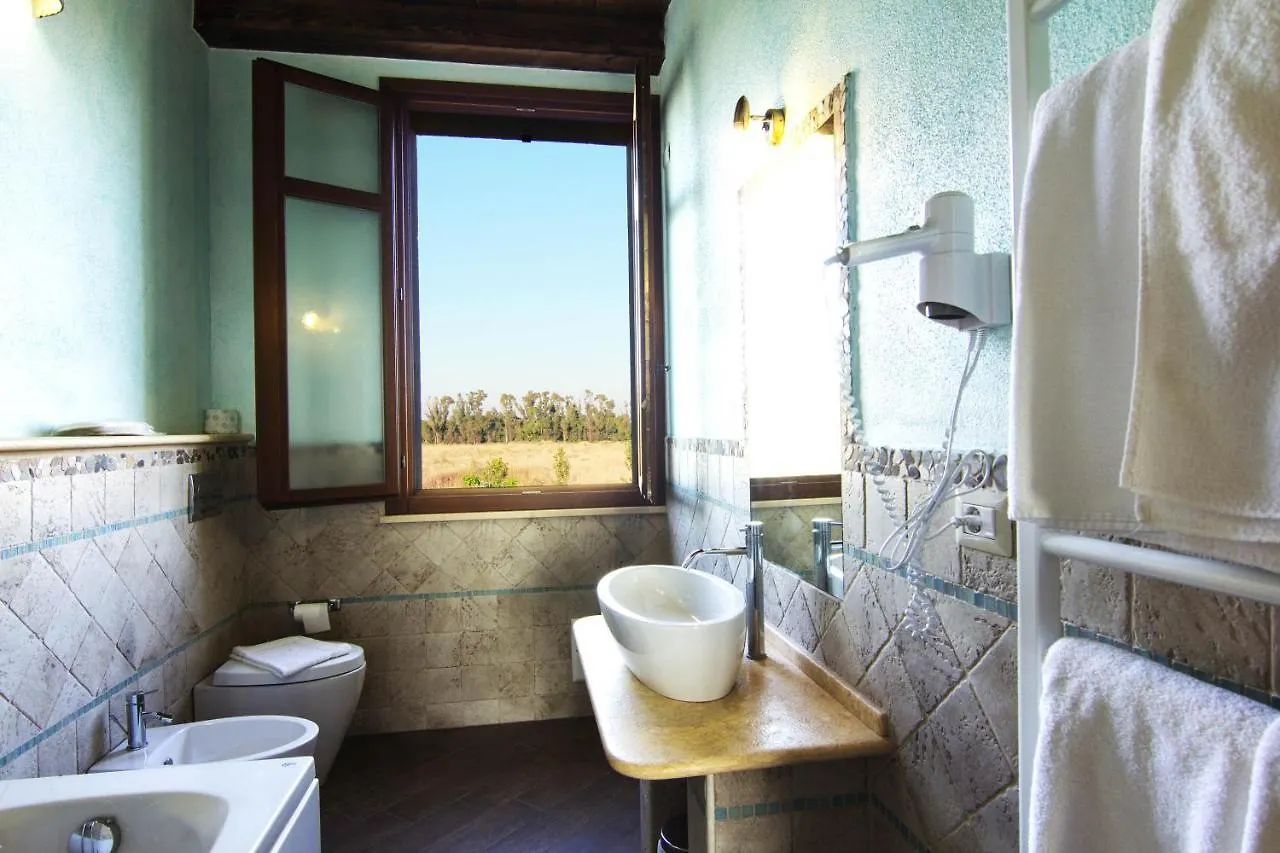 Su Passu Country House Fertilia Italy